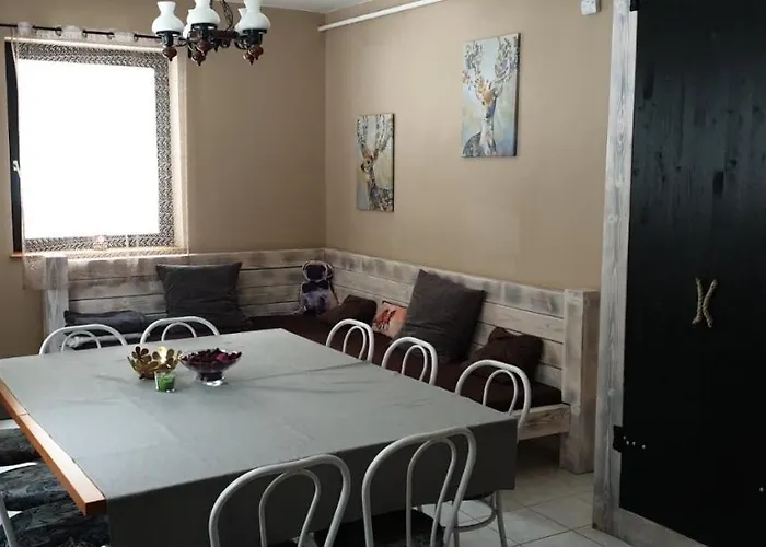 Forest Gate Vendeghaz *